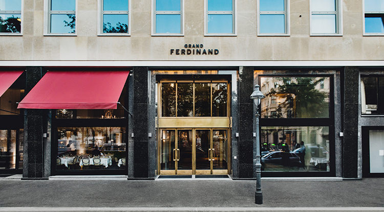 In/Out: Grand Ferdinand