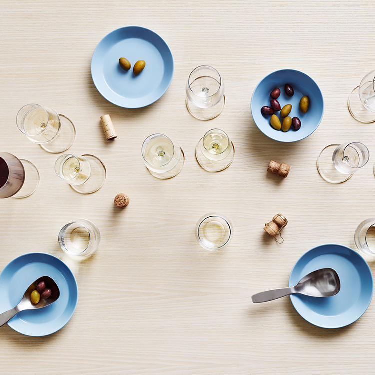 In/Out: Iittala Tabletop
