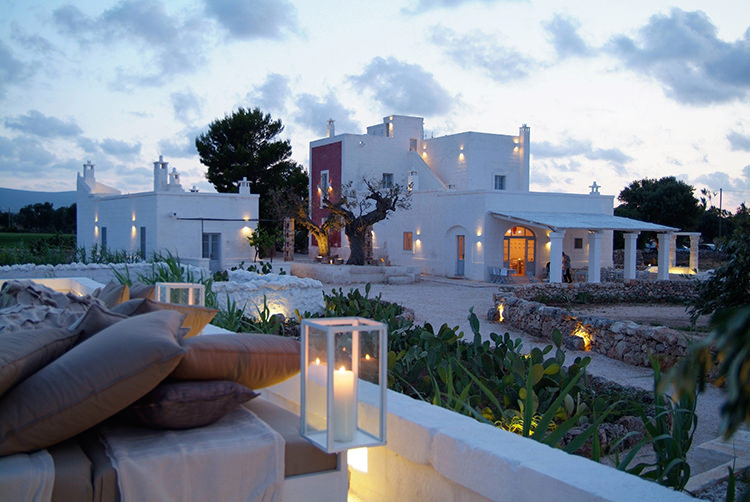 In/Out - OUT/ABOUT: Hotel Masseria Cimino