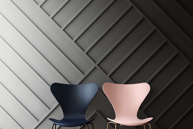 In/Out - OUT/ABOUT: Anniversary Series 7 Chair - Fritz Hansen