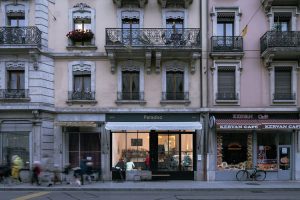 In/Out: Paradiso Cafe & Bar in Geneva