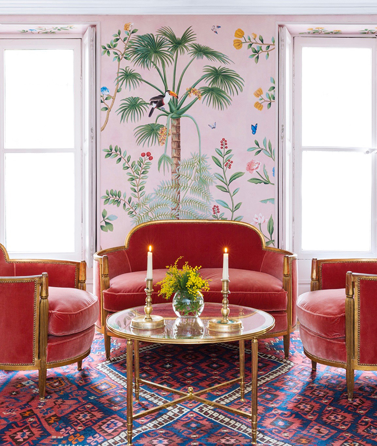 In/Out: Aquazzura for de Gournay